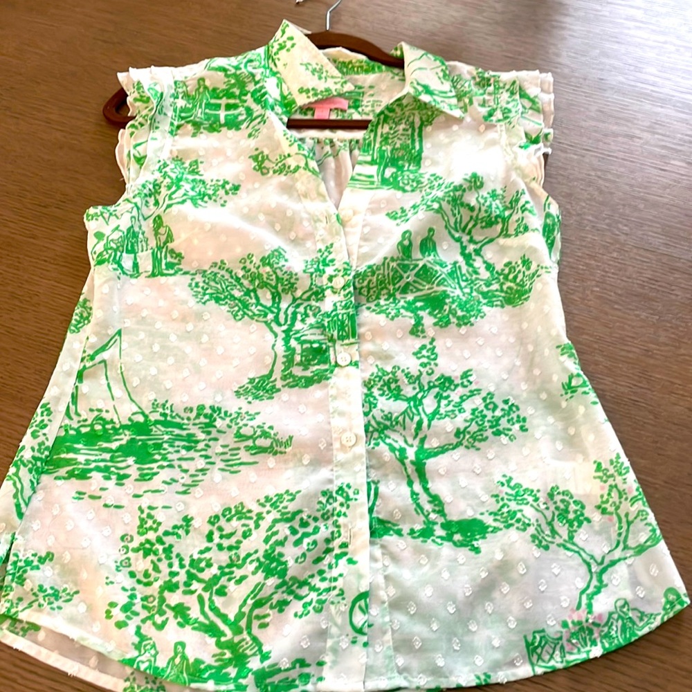 Lilly Pulitzer blouse - size 4 like new